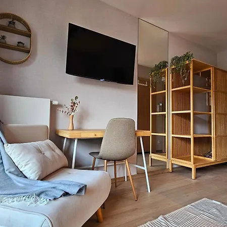 Katowa - Sauna, Ac, Balcony Apartment