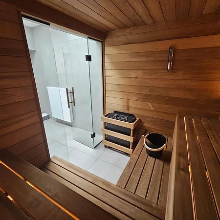 Apartment Katowa - Sauna, Ac, Balcony Krakow